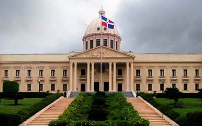 Gobierno dominicano anuncia plan para regularizar extranjeros